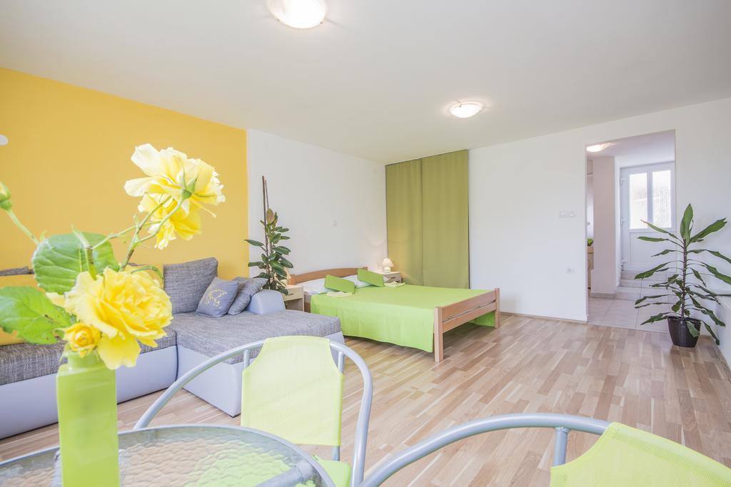 Pula Istria Apartments 外观 照片